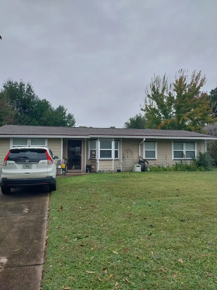 Holloway Roofing Unlimited Inc, from its Google Business Profile